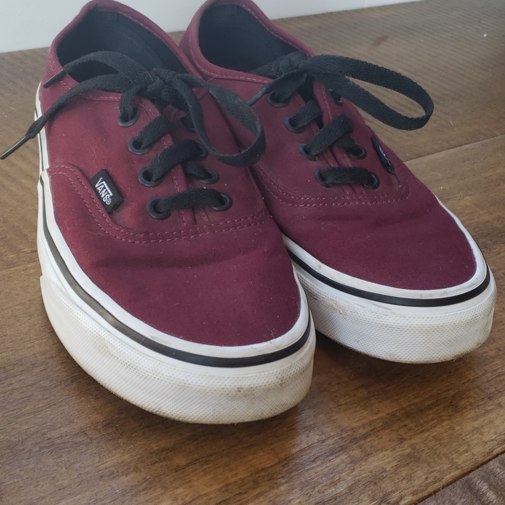 Maroon vans size 6